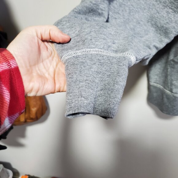 FREE ASSEMBLY Double Pocket Hoodie Sweatshirt Loose Fit Fleece Grey Womens Large - Picture 5 of 12